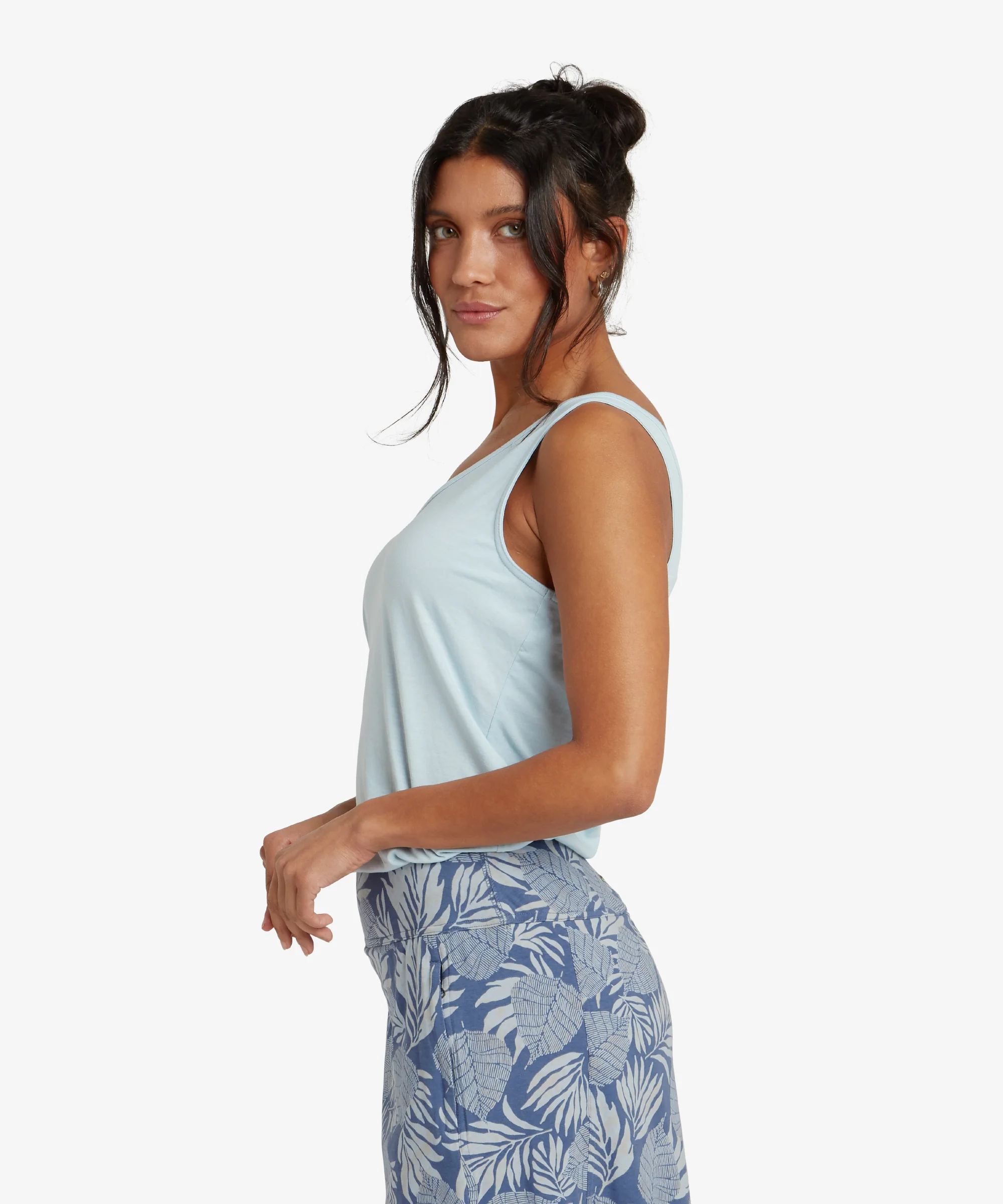 Bali V-Neck Tank Top - Sky - Image 4